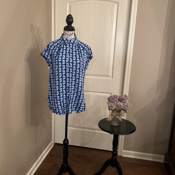 Rose & Olive Tops - Rose & Olive Geometric Blue and White Blouse